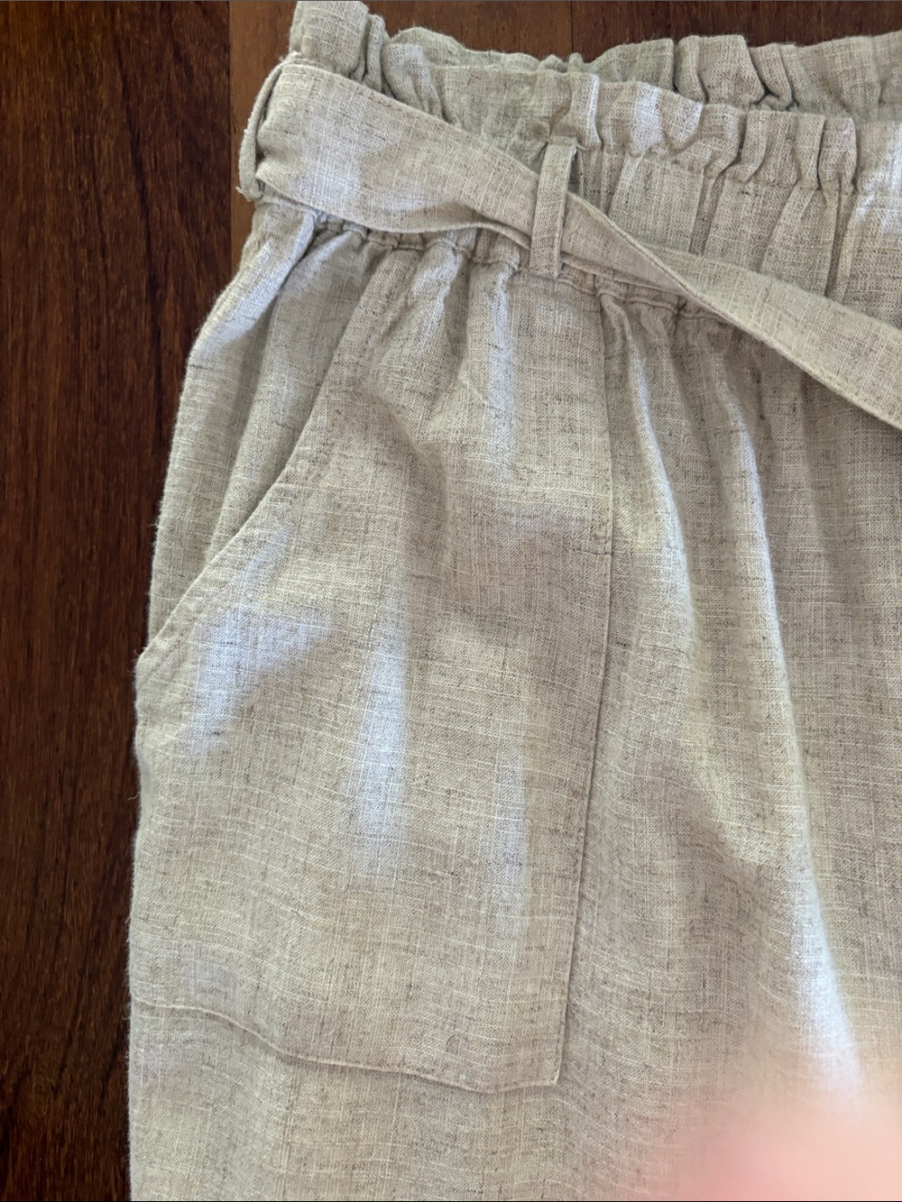 Linen and viscose blend paper bag wide leg pants. Great Fall color & Size medium - Picture 4 of 10